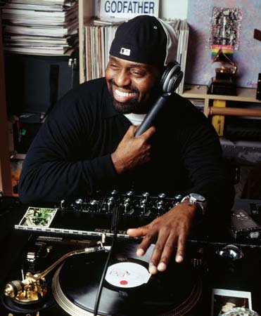 Frankie Knuckles record Chicago home 2003(3)